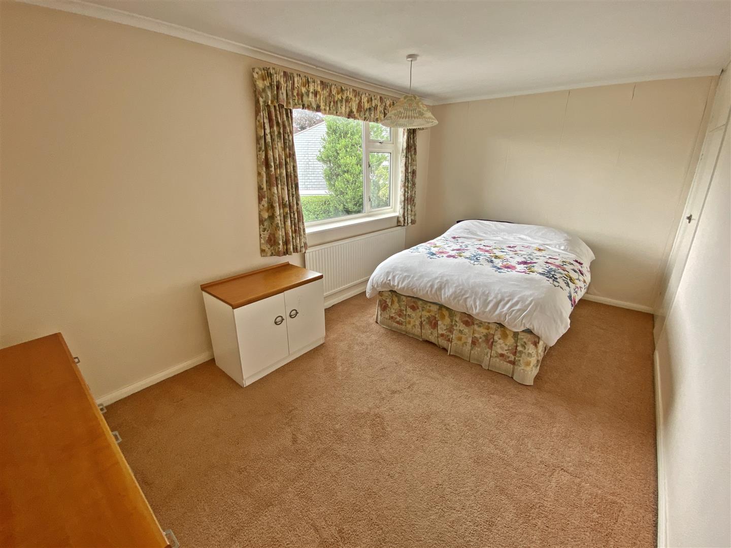 » Brooklands Grove, Menston, LS29 6PN